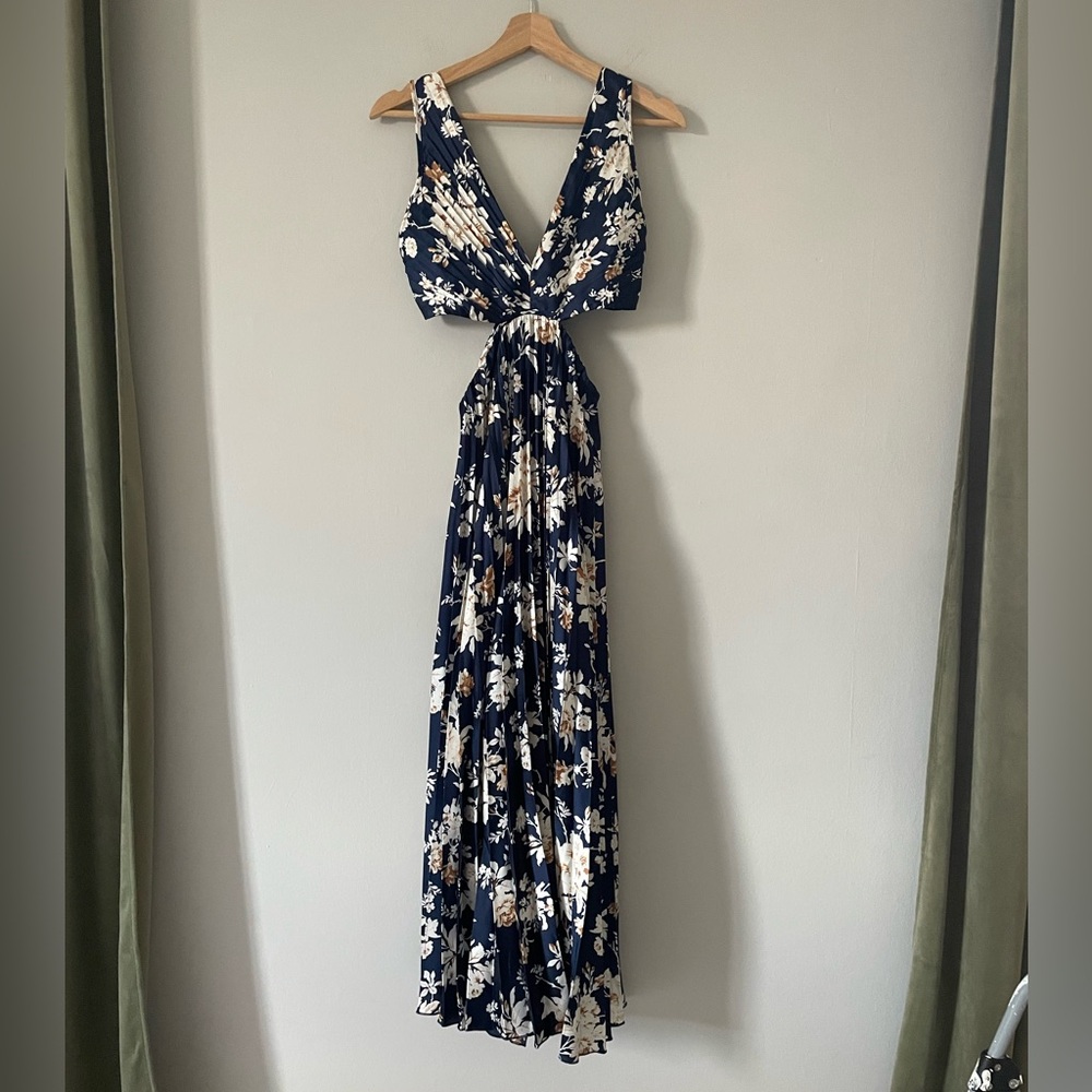 Abercrombie Navy Floral Pleated Midi Dress